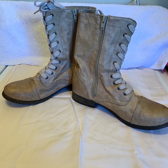 Booties - Picture 5 of 5